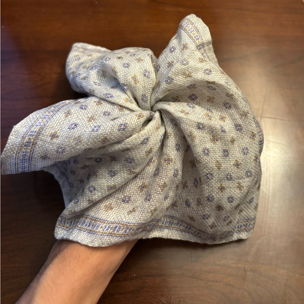 Grey Flower Pocket Square. Pure Linen by Silk Pro, Italy